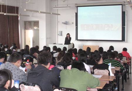 http://www.aia.edu.cn/uploads/allimg/100429/10_100429154057_1.jpg